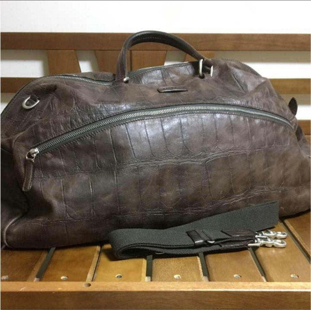 y*︎様 【美品】ダニエル&ボブ ✕ トゥモローランド　ボストンバッグ　限定　本