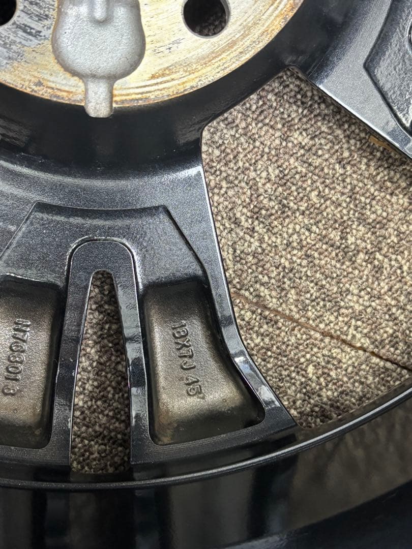 ニッサンT32エクストレイル純正18×7J +45 PCD114.3 4本セット