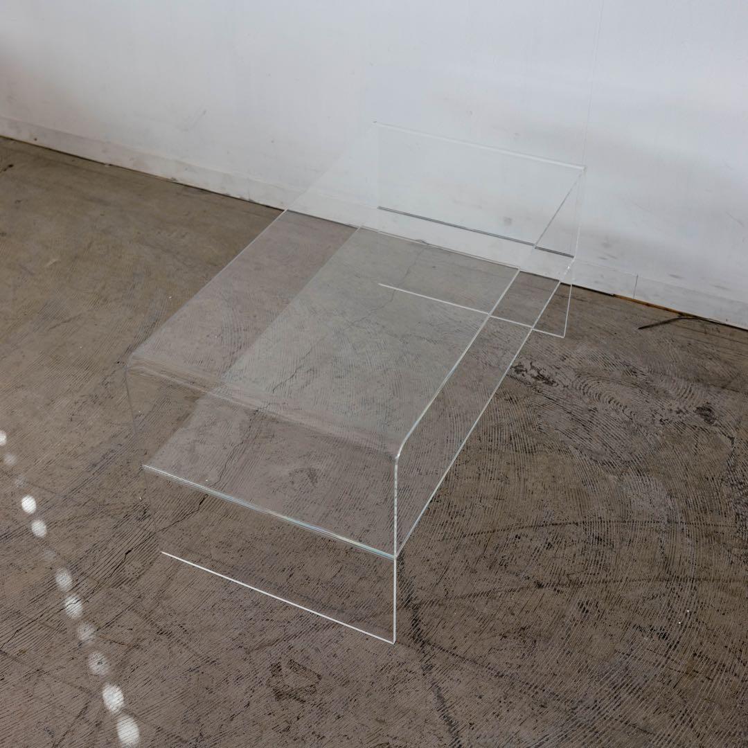 アクリル製　テーブル 透明