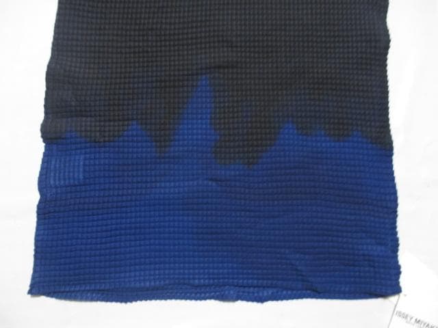 m21270・新品★イッセイミヤケ・ホワイトラベル★プリーツ加工カットソー