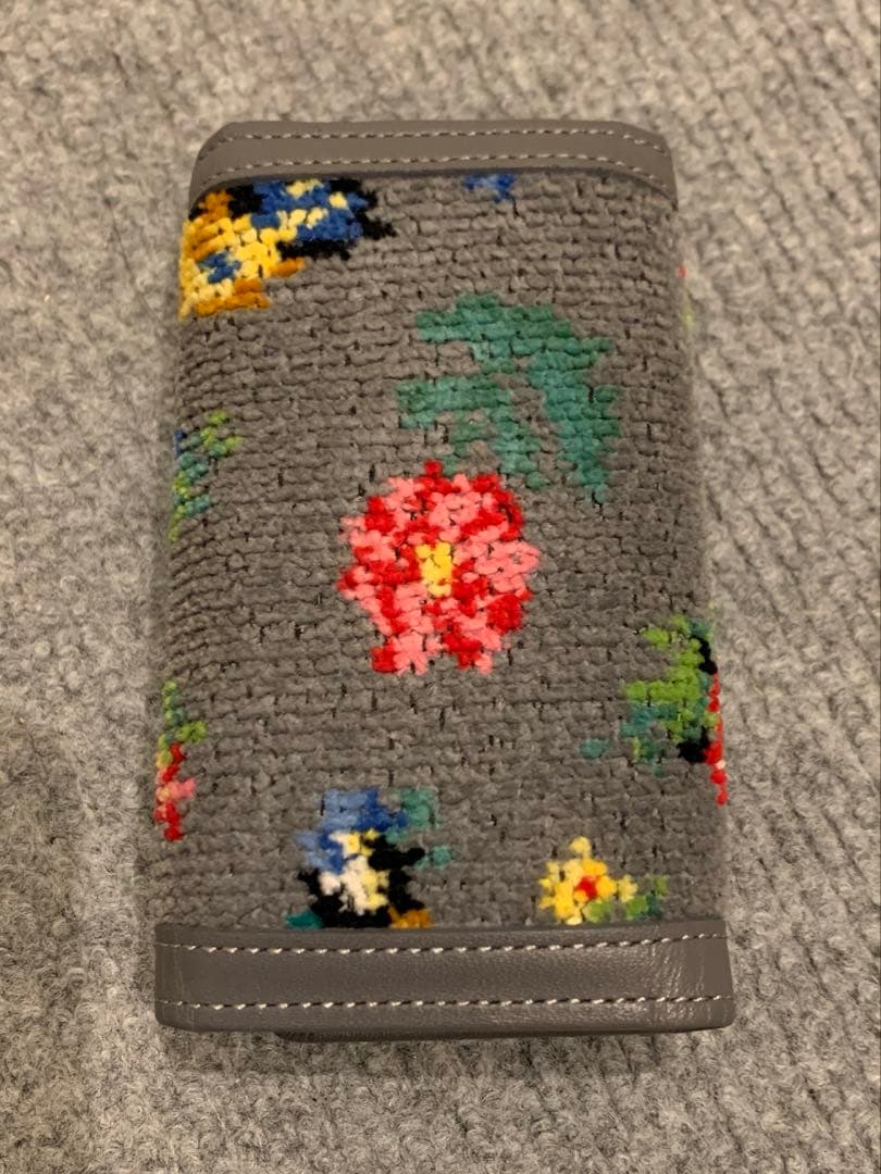 フェイラー ハイジ　グレー キーケース　web限定