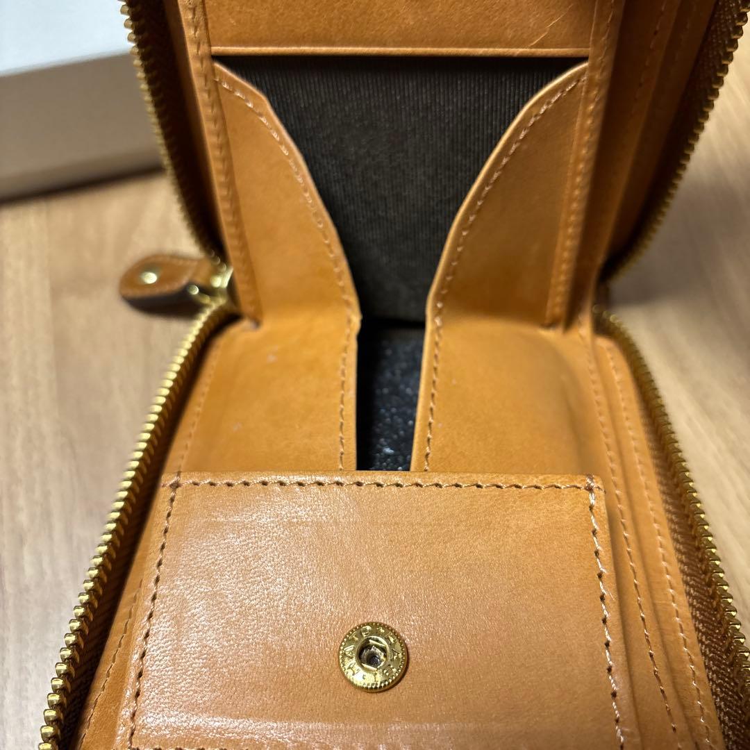 ROCADOロカド シェルコードバン ファスナー 2つ折り財布