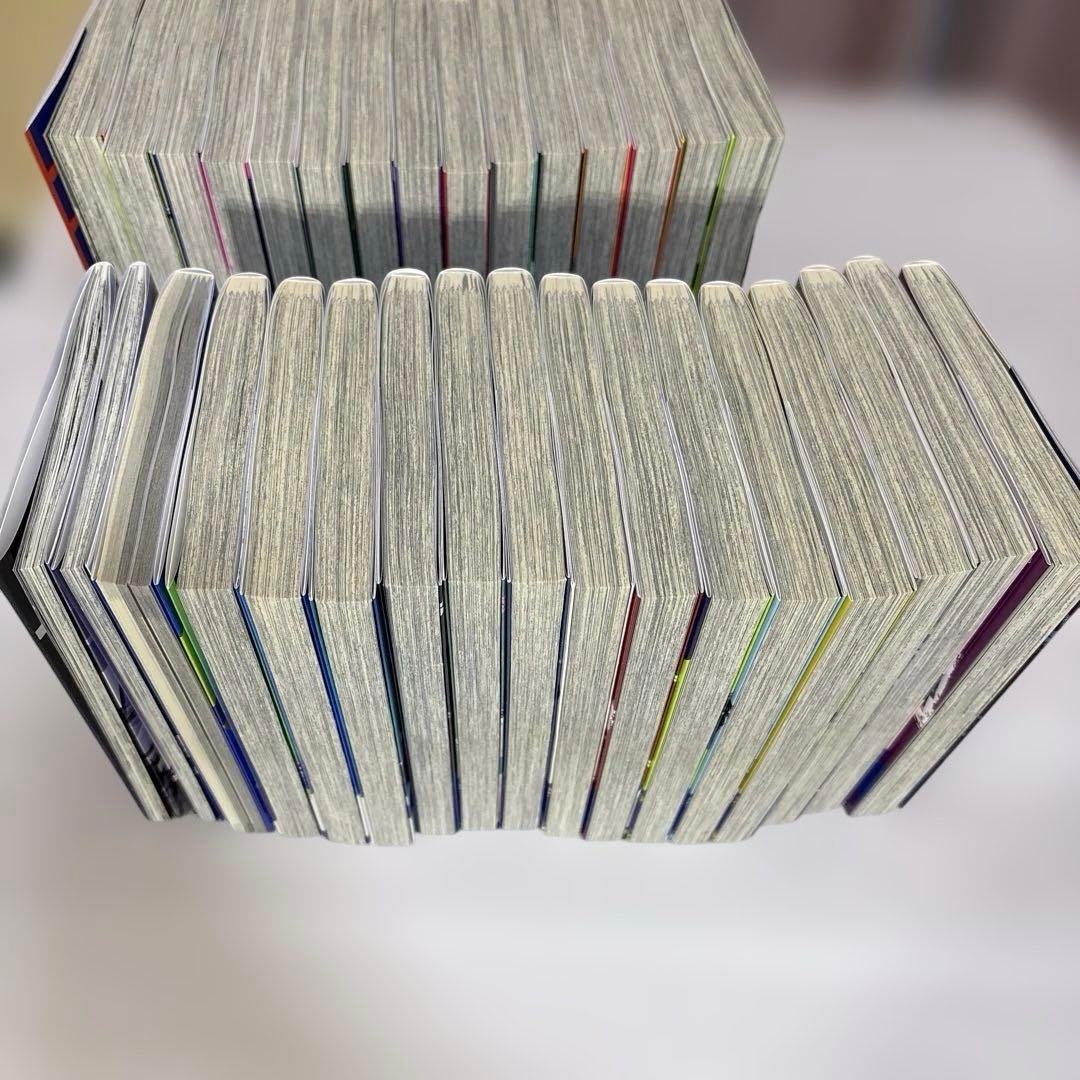 ブルーロック1-26巻＋スピンオフ1-3巻＋キャラクターブック＋映画特典2冊