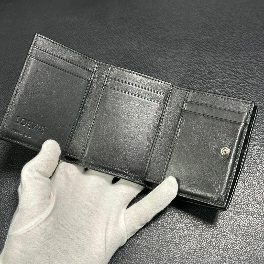 LOEWE(ロエベ) アナグラム トライフォールド ウォレット 財布 レザー