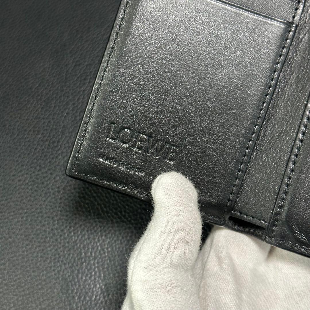 LOEWE(ロエベ) アナグラム トライフォールド ウォレット 財布 レザー