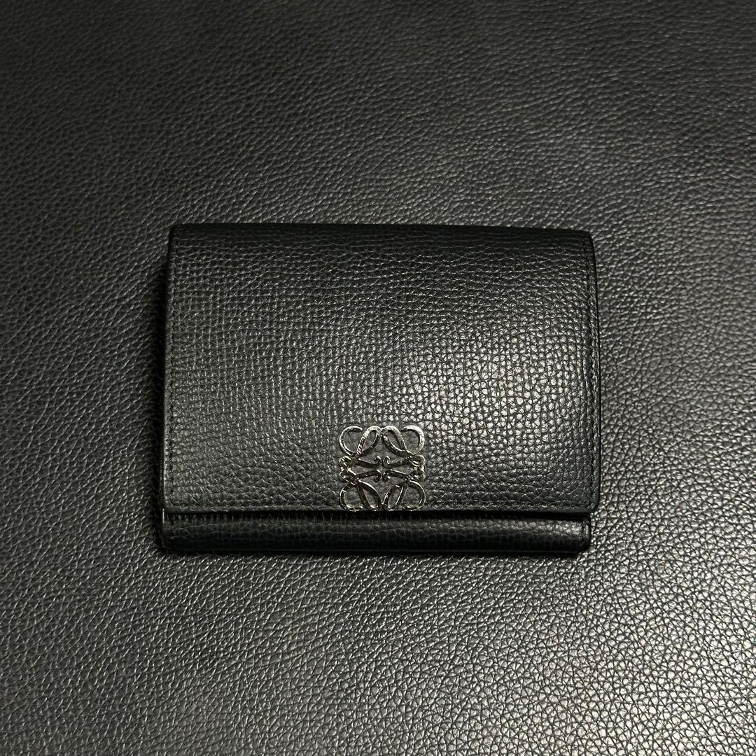 LOEWE(ロエベ) アナグラム トライフォールド ウォレット 財布 レザー