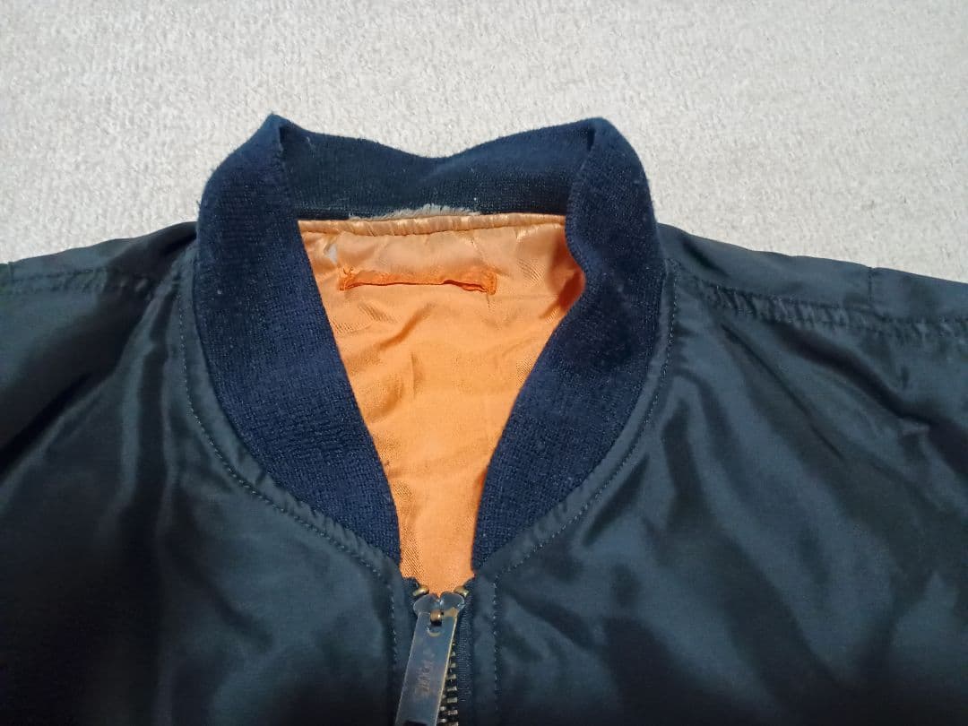 ちまちまAVIREX MA-1 フライトジャケット