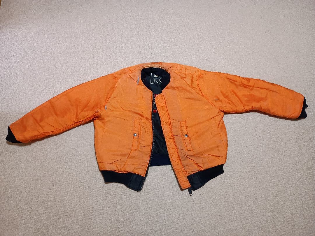 ちまちまAVIREX MA-1 フライトジャケット