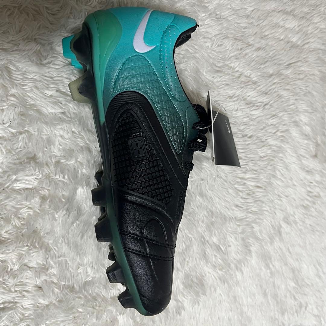 ナイキ CTR360 マエストリ FG 24cm 新品タグ付き 訳あり