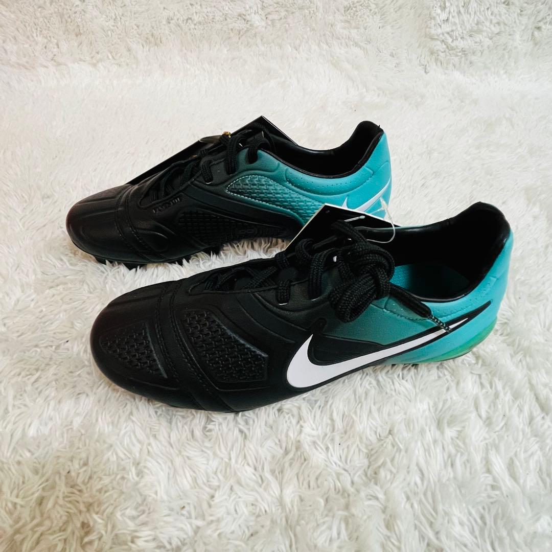 ナイキ CTR360 マエストリ FG 24cm 新品タグ付き 訳あり