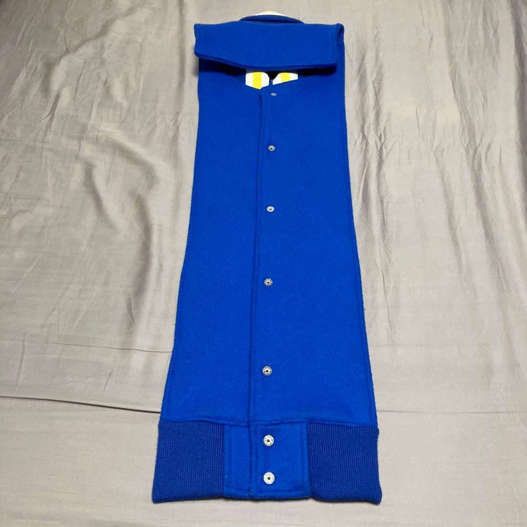 ミスタージェントルマン　スタジャンマフラー