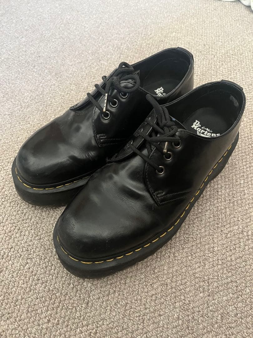 Dr. Martens ドクターマーチン 3ホール QUAD 厚底 UK9