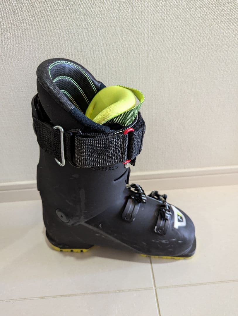 HEADスキーブーツ　VECTOR130