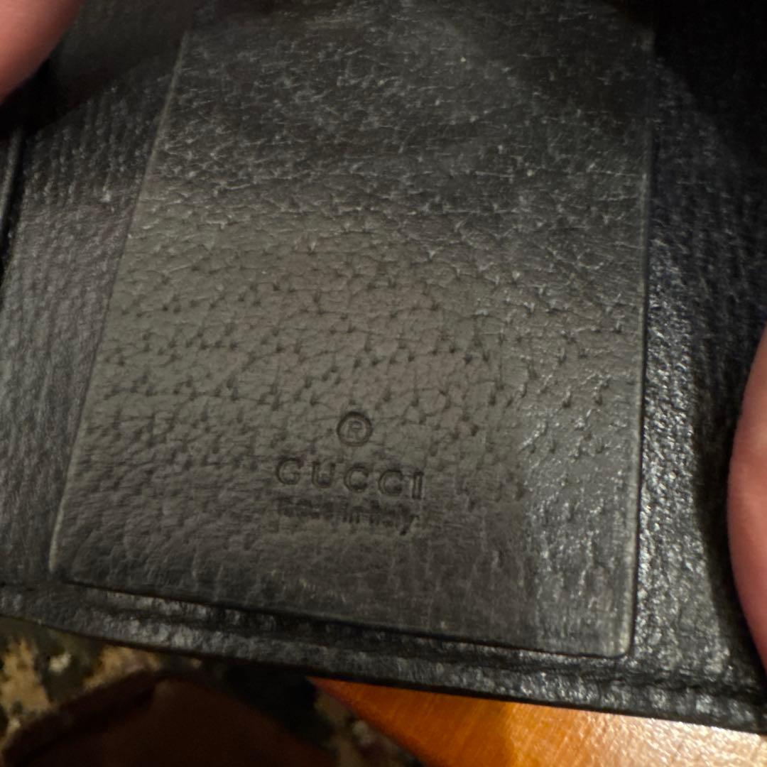 GUCCI キーケース　蜂　ビー