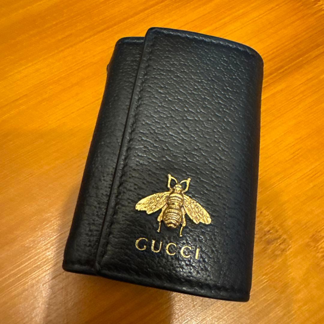 GUCCI キーケース　蜂　ビー
