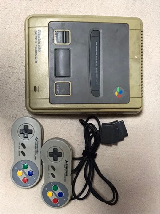 ジャンク品　スーパーファミコン本体+ソフト
