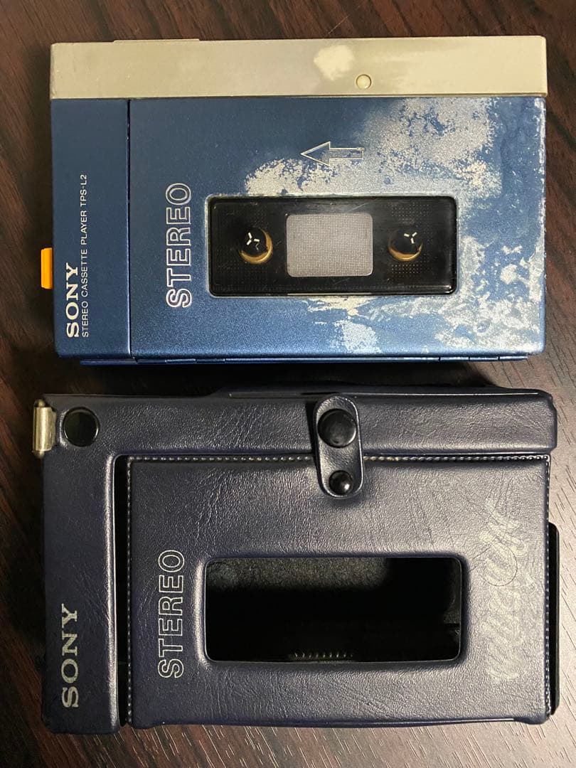 SONY初代ウォークマン TPS-L2 カバー付き