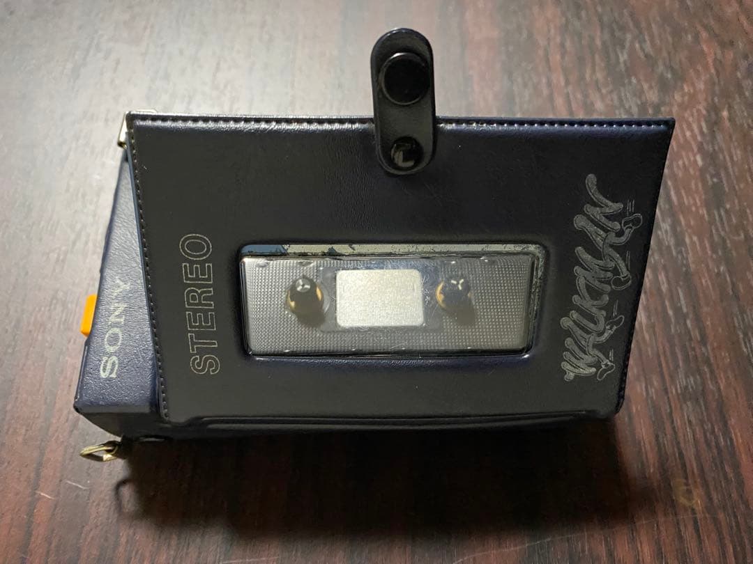 SONY初代ウォークマン TPS-L2 カバー付き