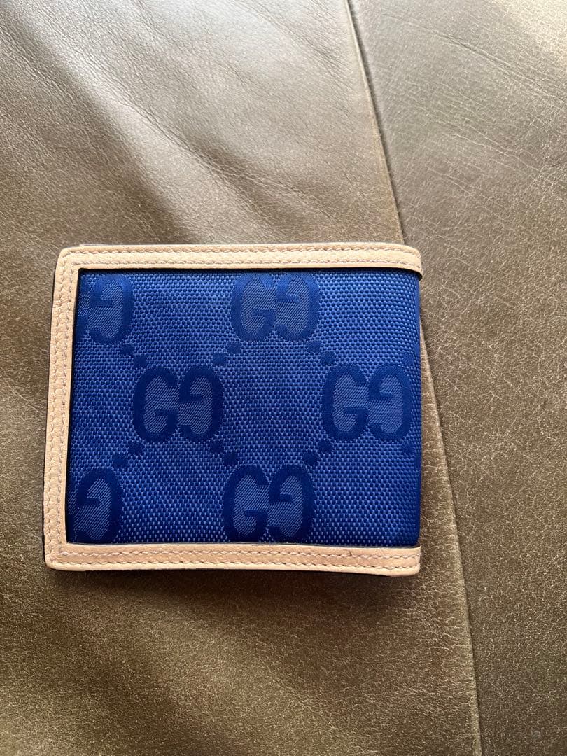 GUCCI 二つ折り財布 ブルー off the grid エコナイロン素材