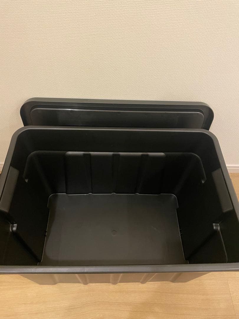 THOR コンテナ　75リットル　トップボード付き　キャンプ　ランタン　テント