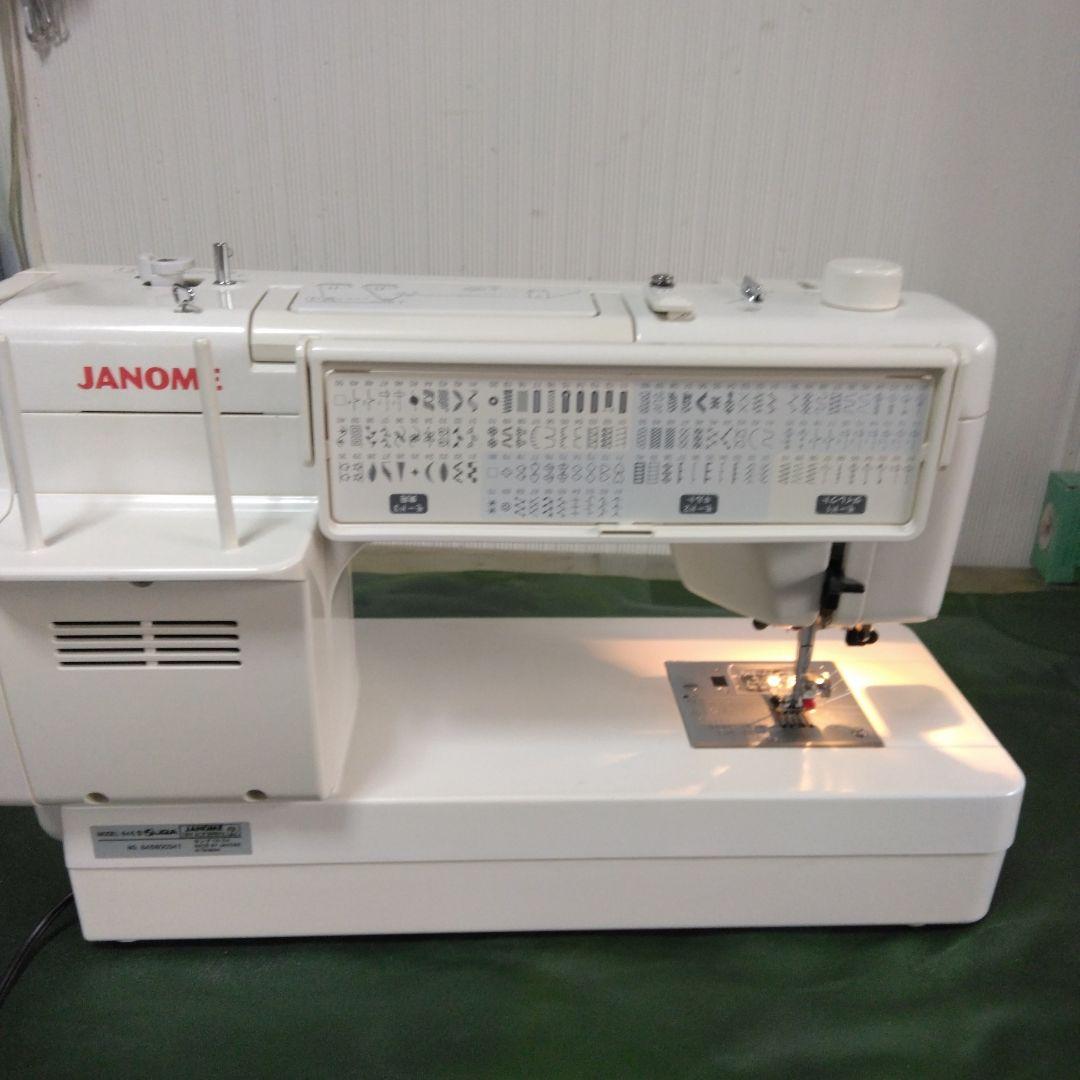 ジャノメミシンCK-1000型。