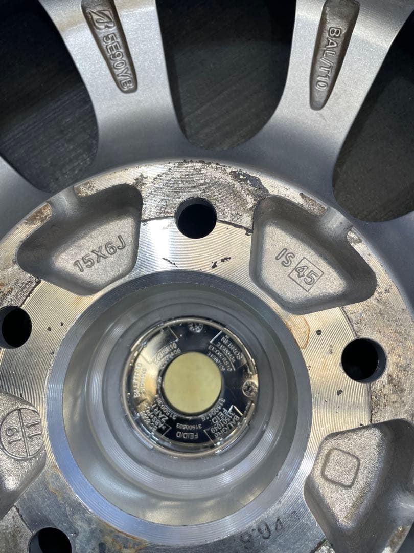 15インチアルミホイール