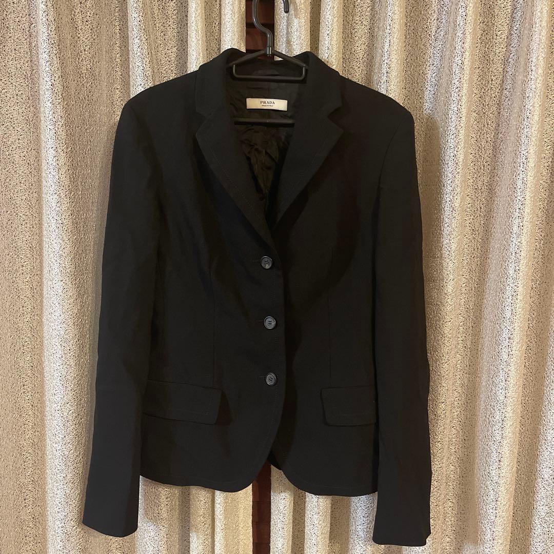 PRADA テーラードジャケット ブラック　早い者勝ち！！