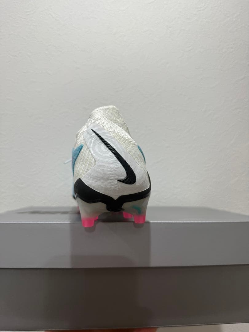 ナイキファントムGXエリートAG