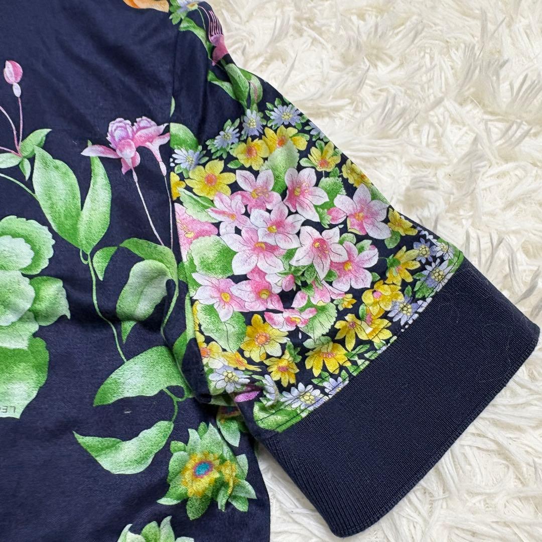 【美品】レオナール Tシャツ 花柄 カットソー ロゴ フラワー柄 ボタニカル