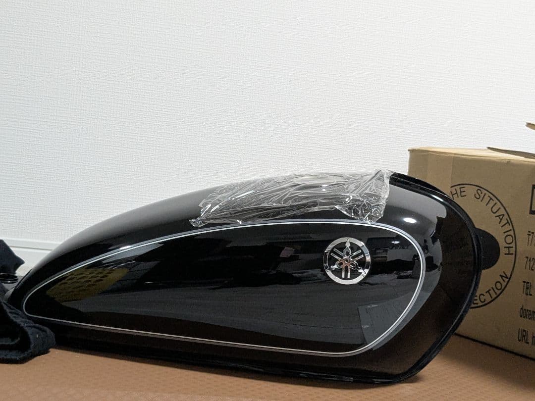 Yamaha sr400　3型タンク