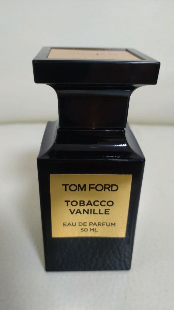 【祝日限定価格 】トムフォード タバコバニラ50ml 阪急メンズ東京購入の正規品