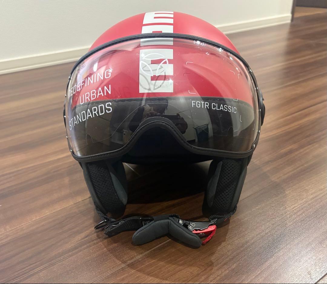 MOMO FGTR CLASSIC ヘルメット レッド