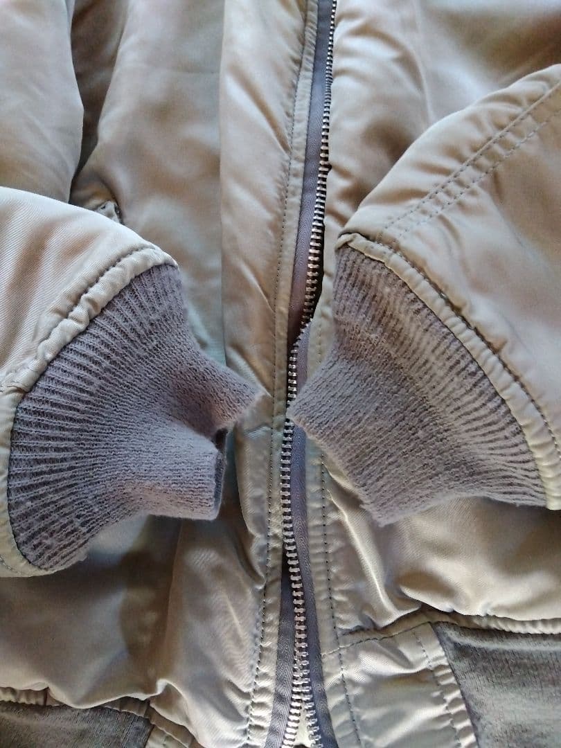 ぱ*な様 80s−90s ALPHA MA-1 IDEALジップ　USA製