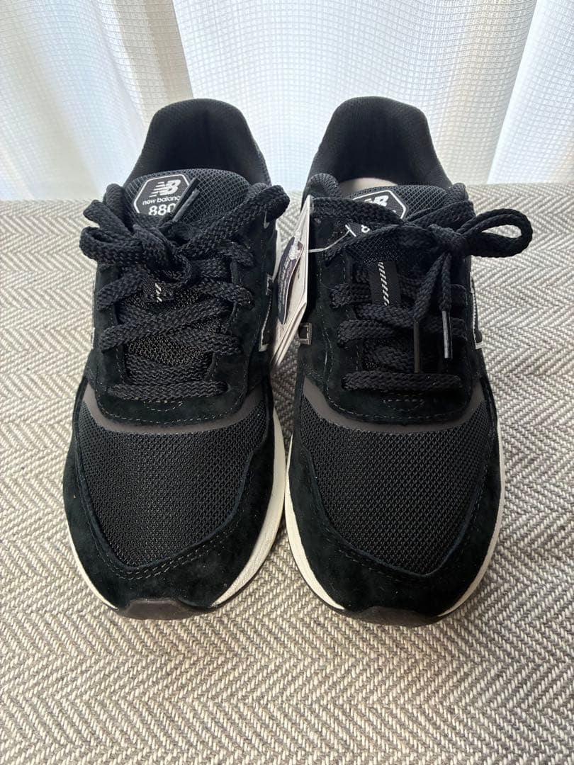 New Balance 880 ブラック スニーカー 24.5