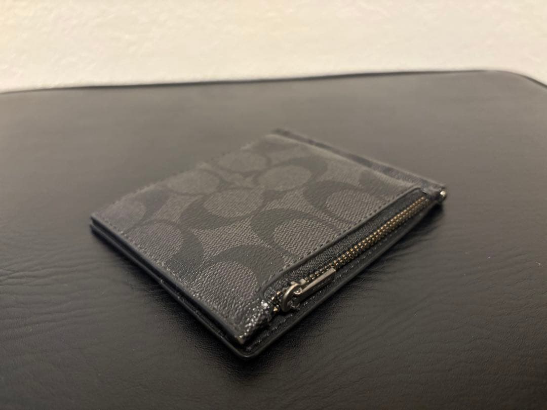 【COACH】メンズ 二つ折り財布 マネークリップ 小銭入れ付　値下げしました。