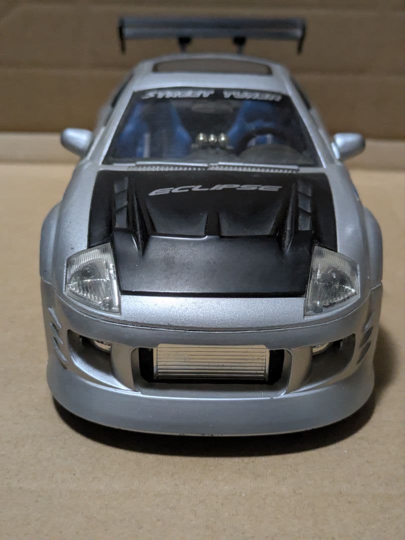 三菱エクリプス　ミニカー