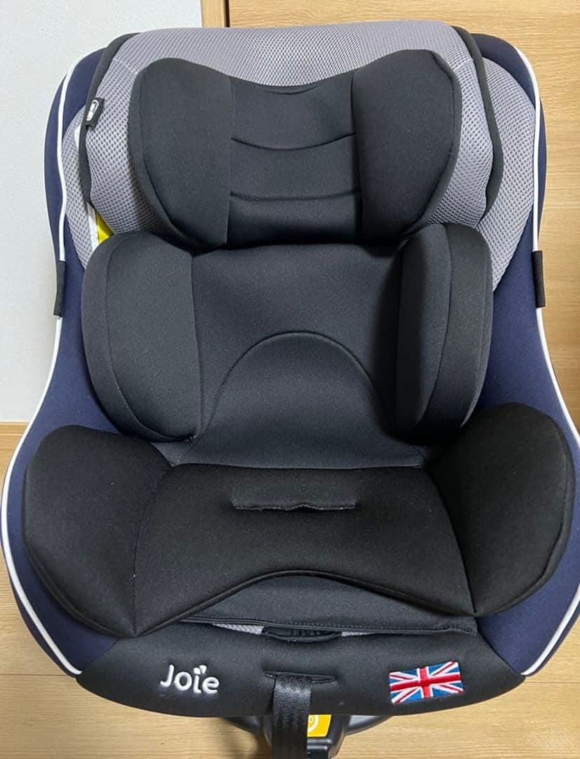 クリーニング済　☆美品☆　新生児OK　ジョイー　アーク360°　ISOFIX
