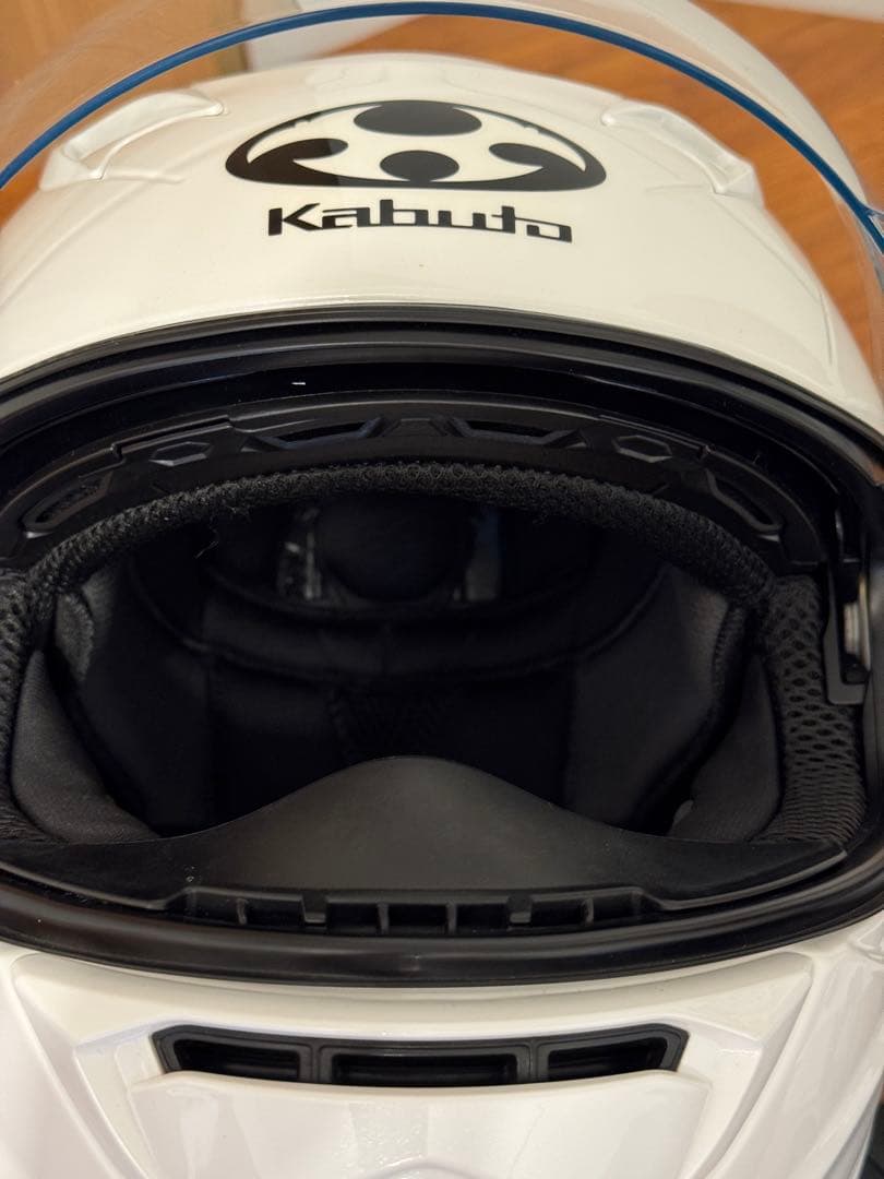 【美品】OGK KAMUI-3 パールホワイト Mサイズ