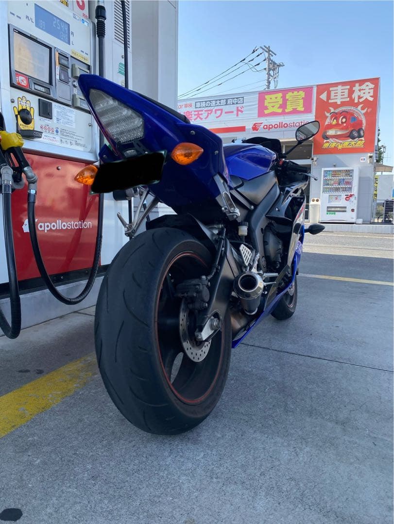 YZF-R6 アクラポビッチ　スリップオンチタンマフラー