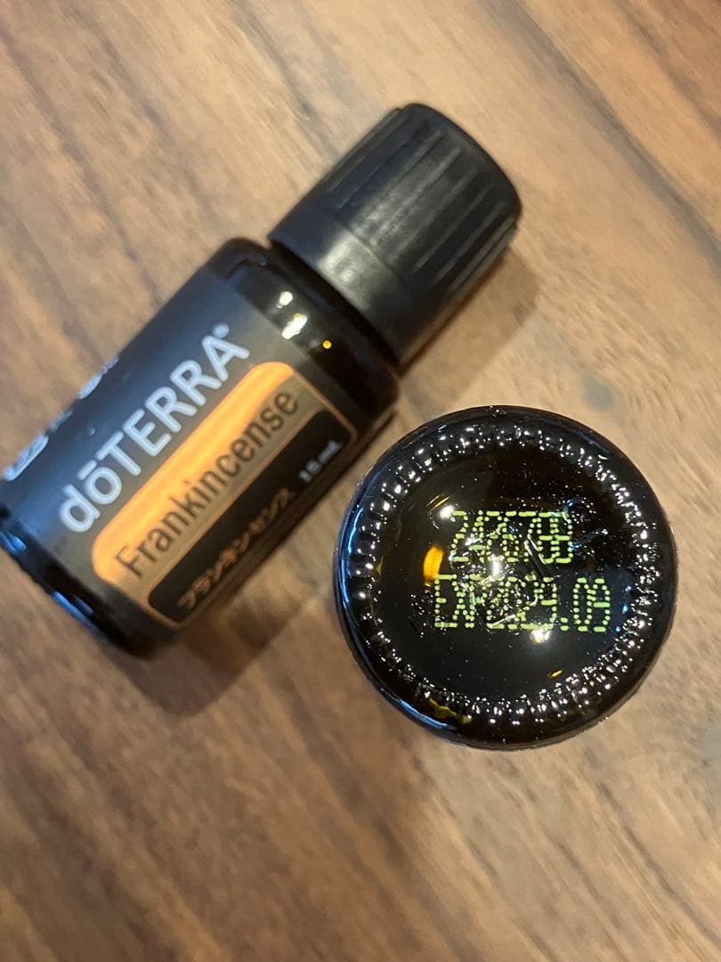 doTERRA フランキンセンス & ティーツリー 15ml セット
