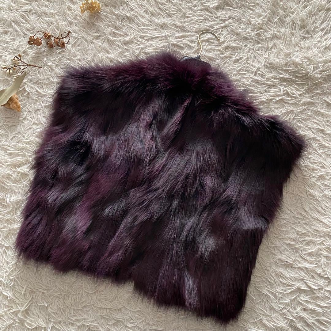 未使用級 エンバ 希少パープル染め ブルーフォックス 毛皮ベスト ジレ 羽織