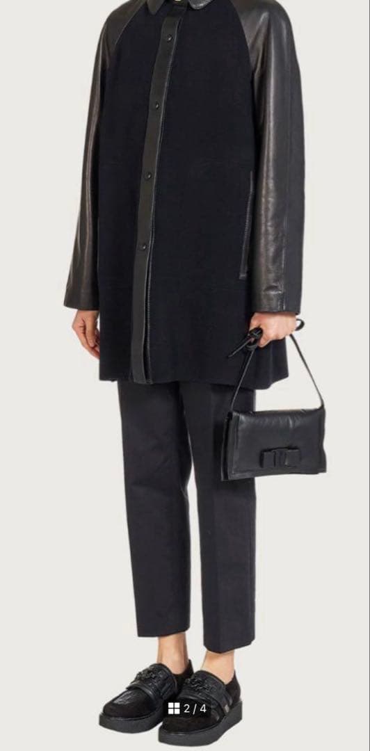 フェラガモ　フェラガモ VIVA BOW ミニバッグ　新品未使用