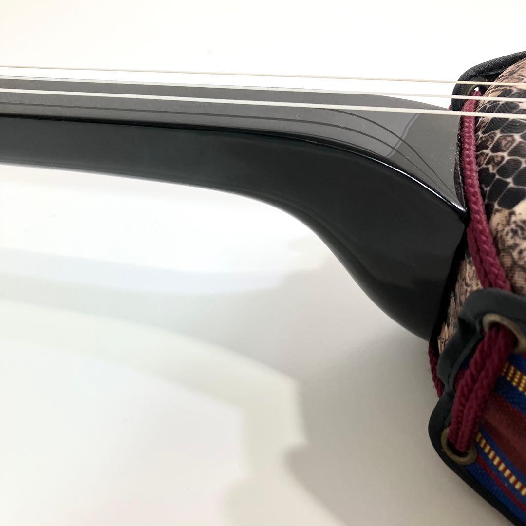 沖縄三線 蛇 三味線 蛇柄 人工皮 人工皮革 伝統楽器 蛇皮 三線 沖縄