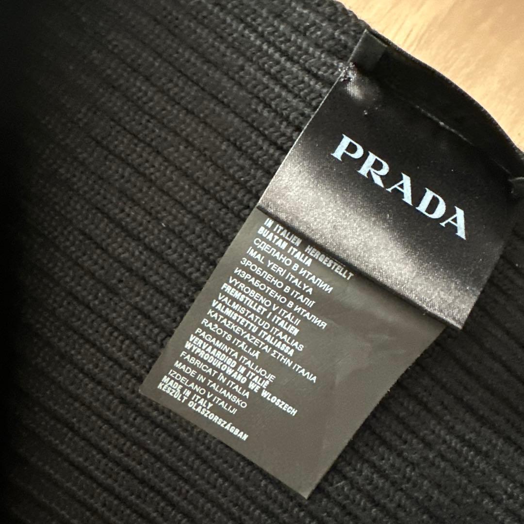 PRADA ブラック リブ編みマフラー