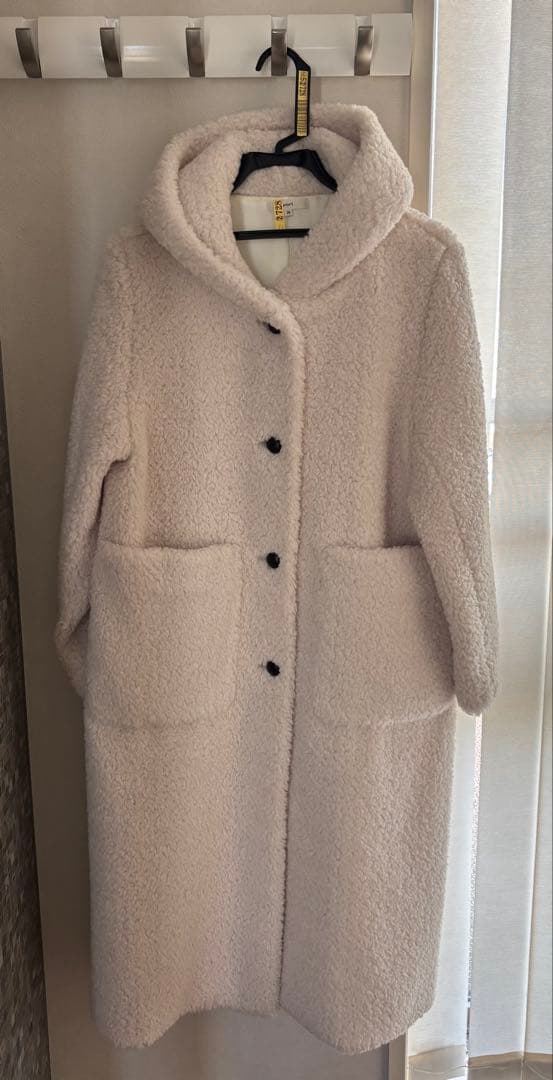 yori スイートボアフードロングコート36 クリーニング済