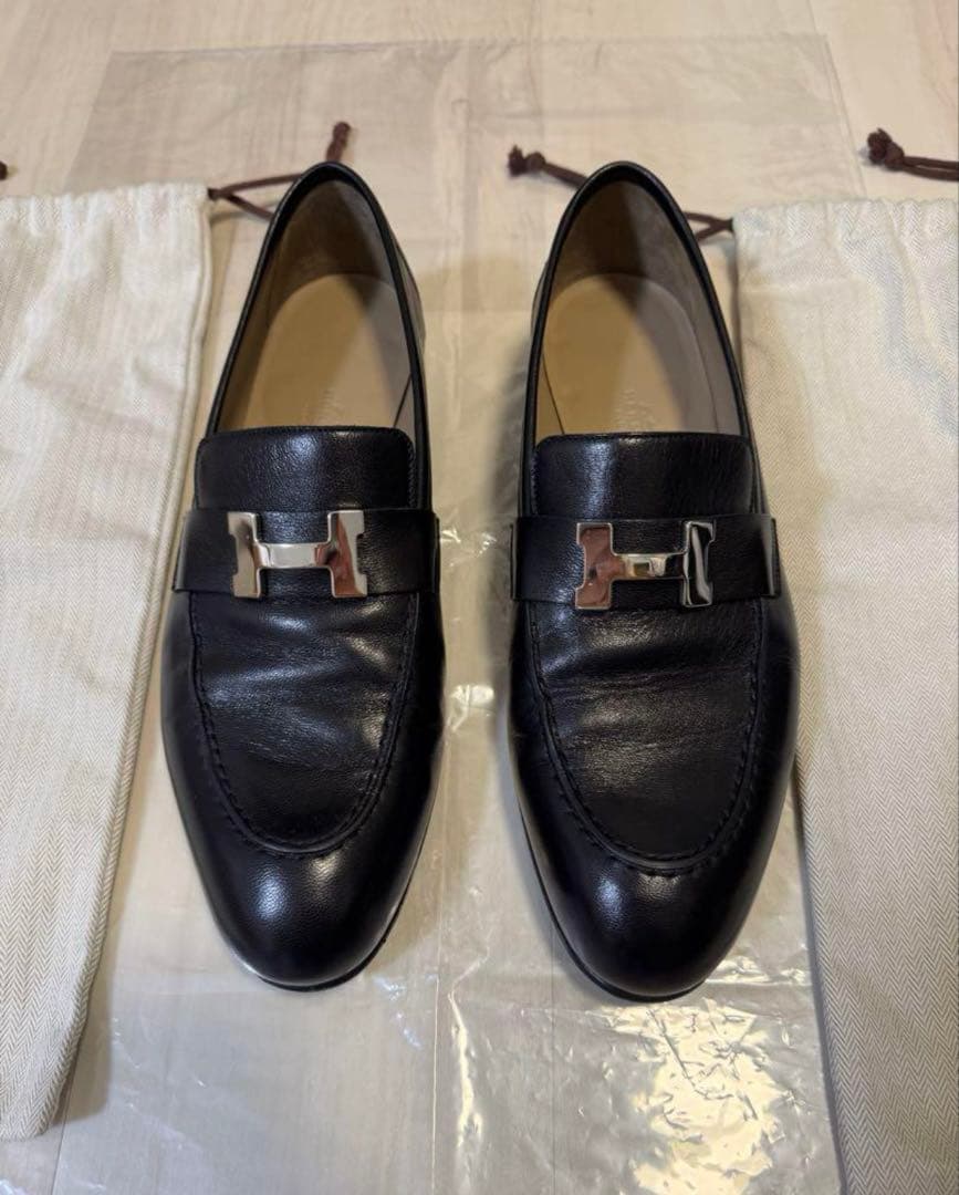 HERMES エルメス モカシン パリ 黒 ブラック ローファー サイズ42