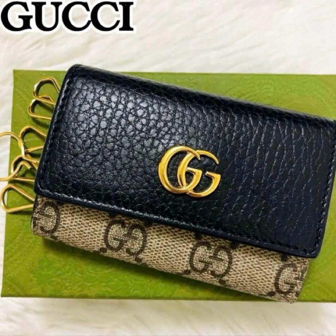 Gucci GGパターン レザーキーケース