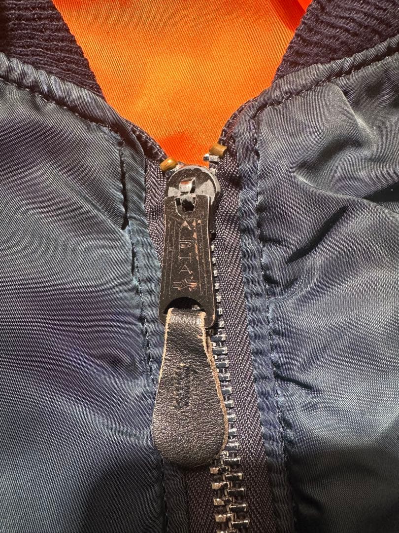 週末限定値下げALPHA 90s USA MA-1 L ネイビー