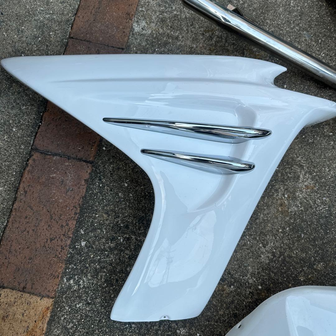 ヤマハ　マジェスティ250 外装　ホワイト