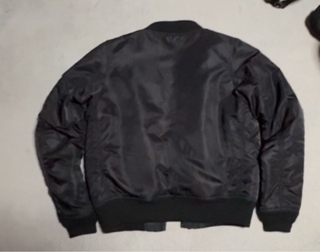 ジャケット・アウター s